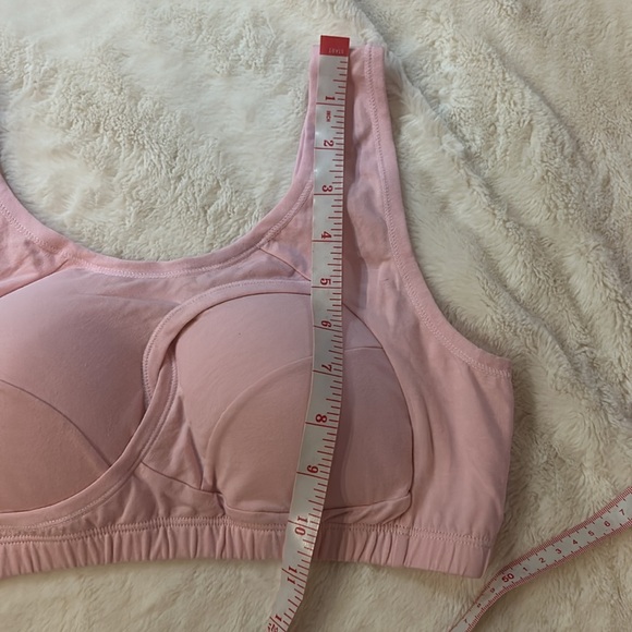 8 Unbranded internet “4XL” bras - runs very, very small - Picture 14 of 16
